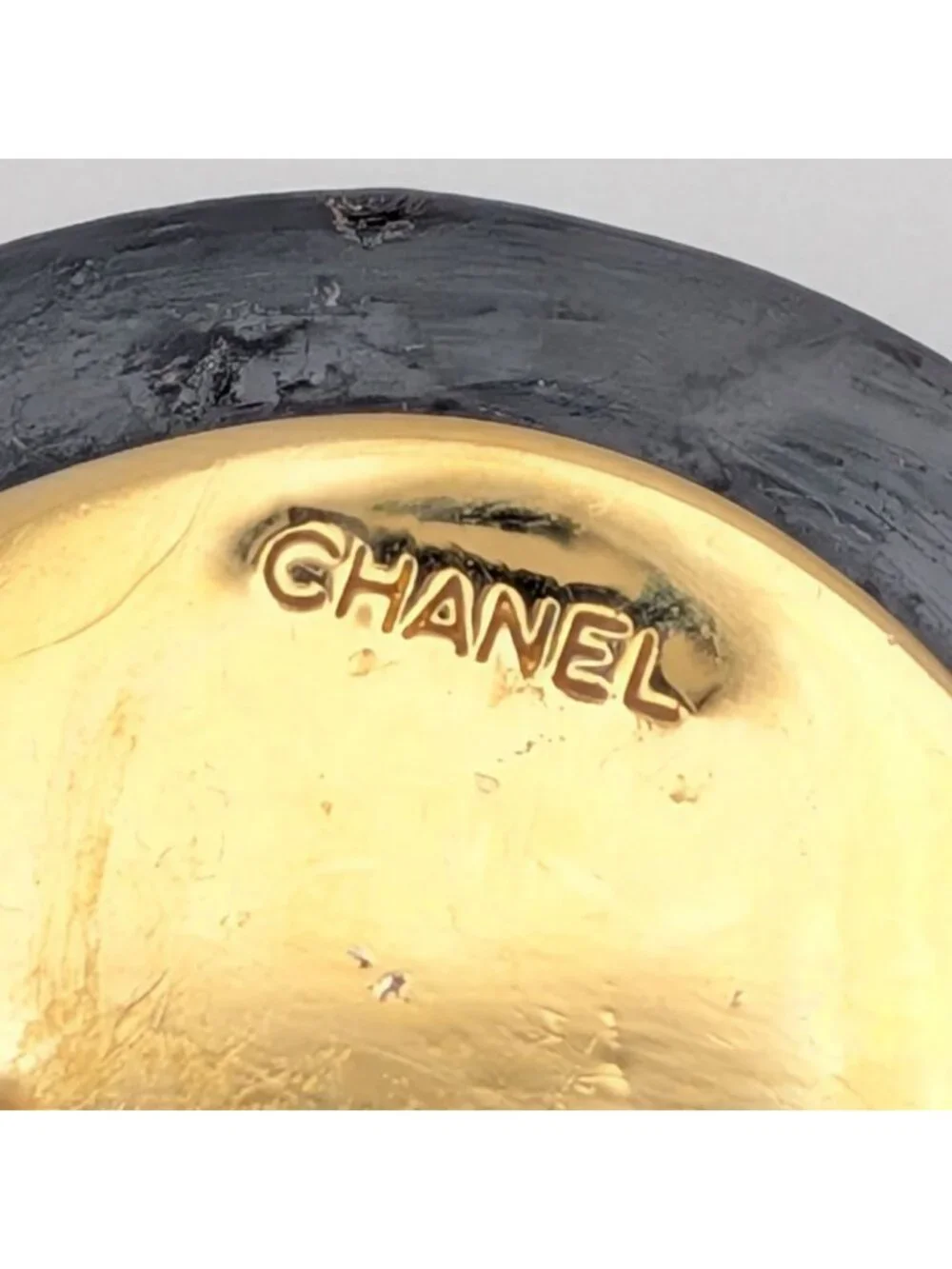 Chanel Earrings CC Logo Quilted Gold Black Round First Era Vintage